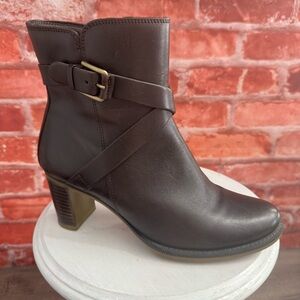 ECCO Saunter Brown Leather Zip Ankle Boots Heeled Strap Womens Size 40 9/9.5